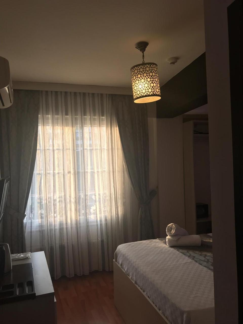 Emirid Hotel อิสตันบูล ภายนอก รูปภาพ